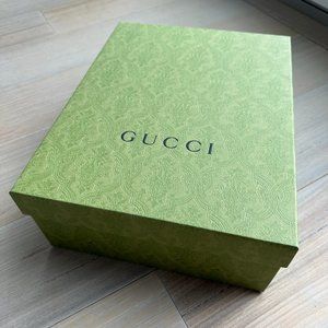 GUCCI | Pristine women's authentic shoe box